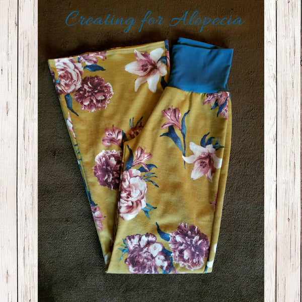 Women's xsmall floral pants